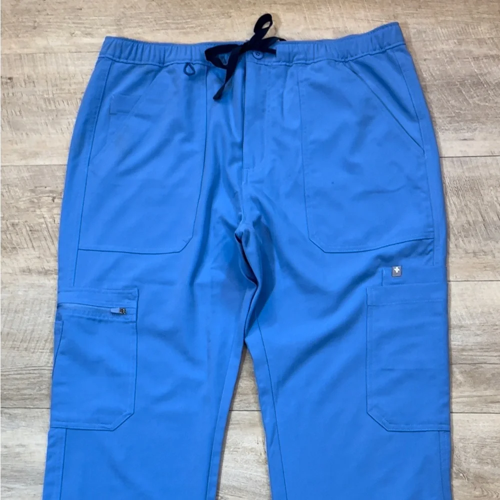 Figs Men’s Cairo Scrub Pants Size Large